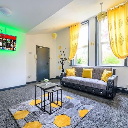 -F5Gh- For Relaxed & Cosy Stay, Free Parking, Wifi Leeds  Exterior photo