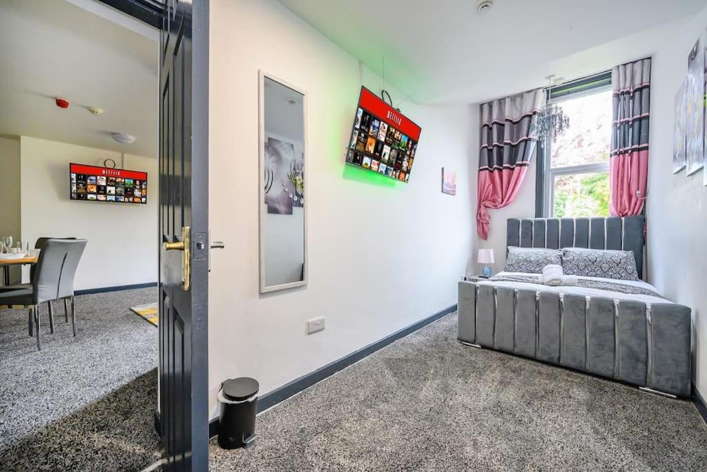 -F5Gh- For Relaxed & Cosy Stay, Free Parking, Wifi Leeds  Exterior photo